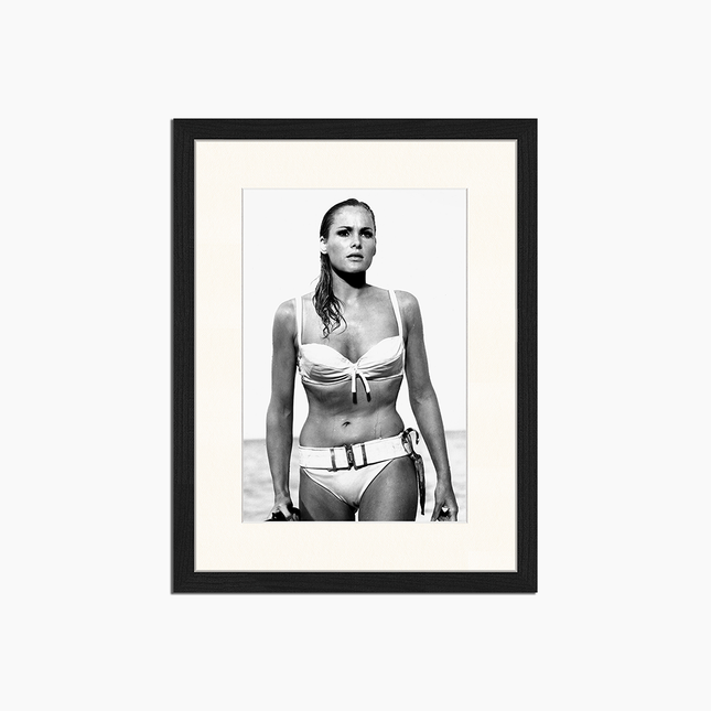 Ursula Andress (Bond Girl) - Print Muurdecoratie